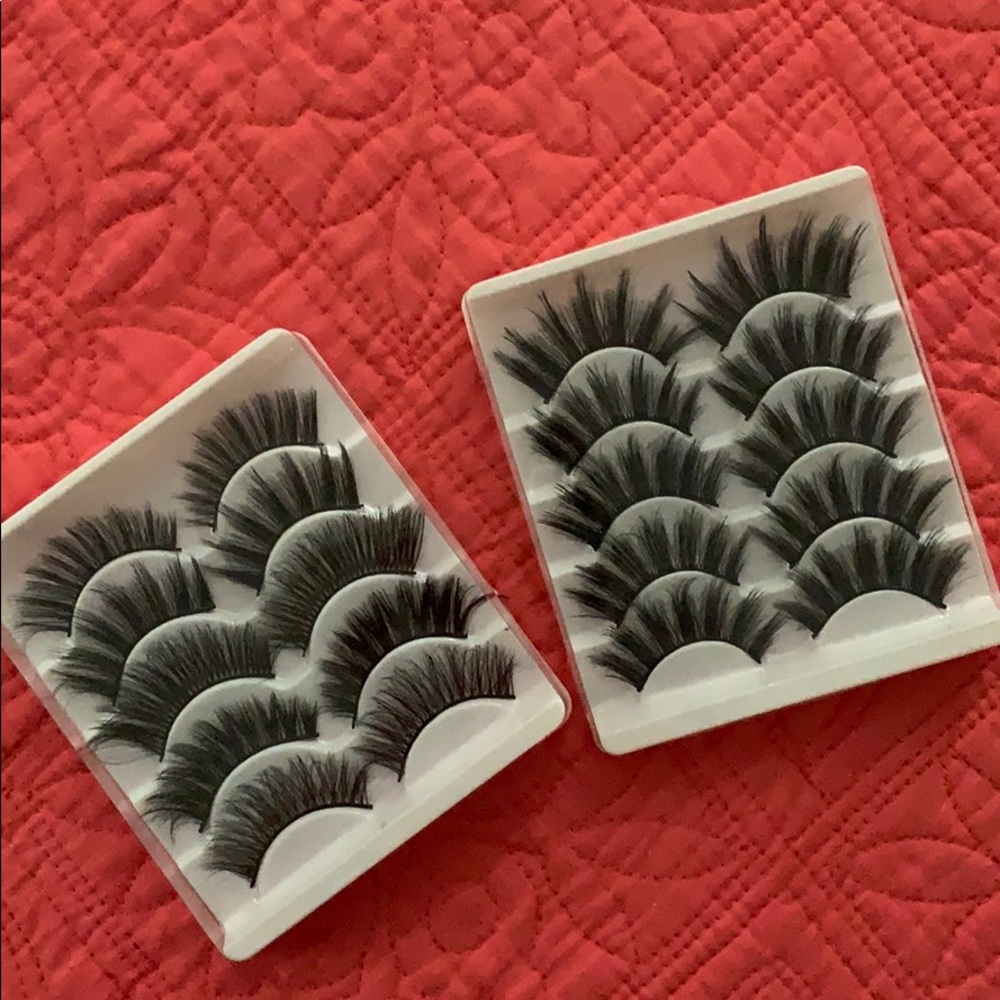 False eyelashes